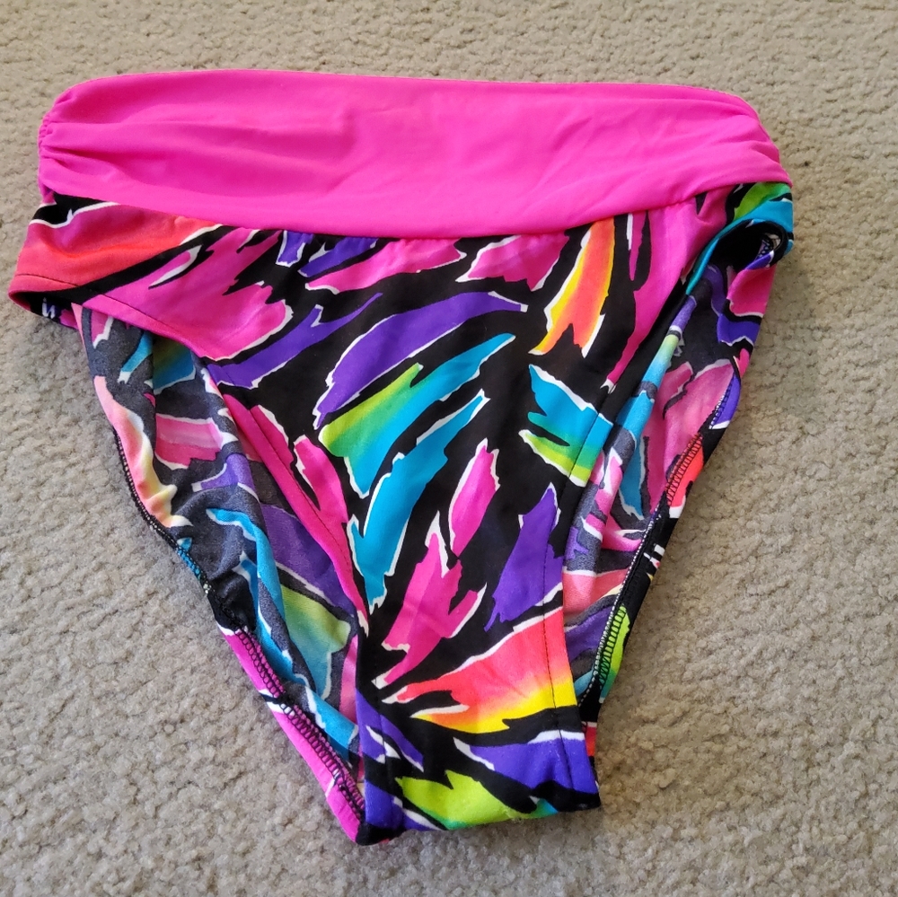 NWOT Bikini Bottoms Size 12
